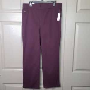 NWT Nine West Jeans Burgundy Heidi Pull-on Straight Pants Jeans Size 14